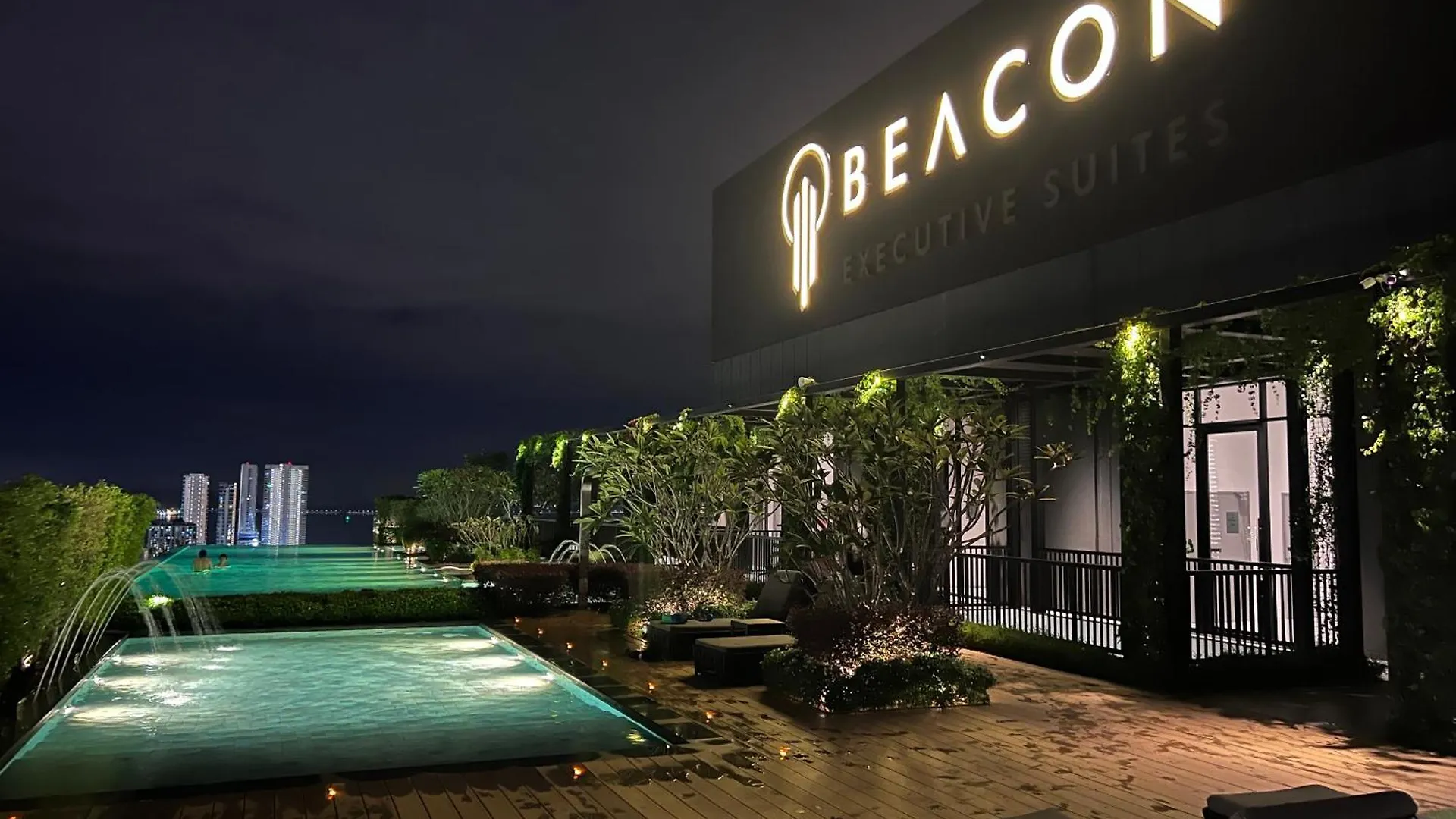 Georgetown Beacon Skypool 9 Pax Family & Baby-Friendly Luxury Suite Penang 0*, George Town Malaysia