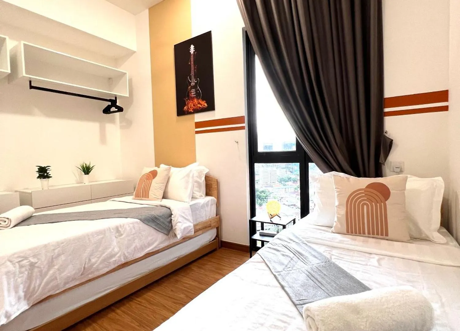Georgetown Beacon Skypool 9 Pax Family & Baby-Friendly Luxury Suite Penang Malaysia